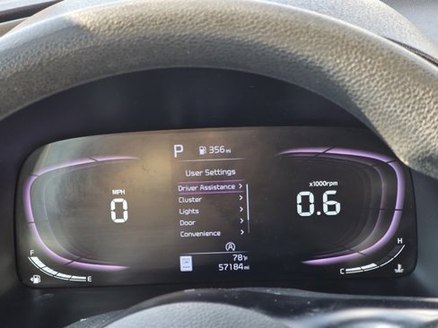 Used 2023 Kia Soul LX image 8