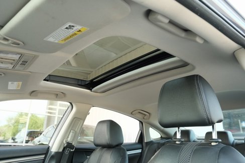 Used 2020 Honda Civic Touring image 17