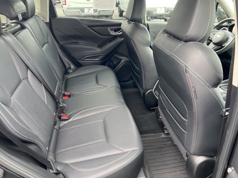 Used 2019 Subaru Forester Limited image 13