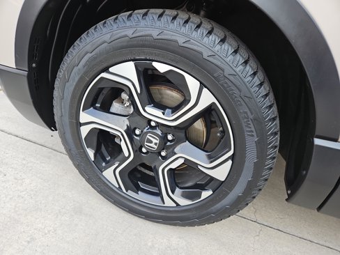 Used 2018 Honda CR-V Touring image 9