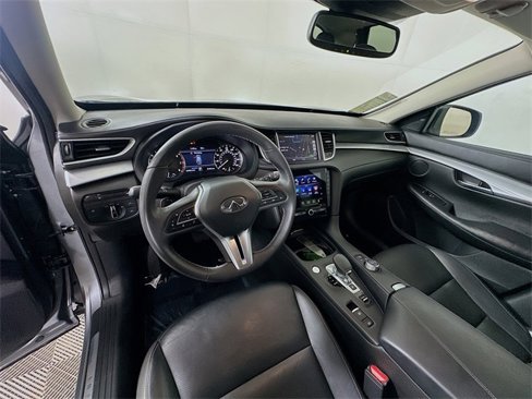 Used 2019 INFINITI QX50 Essential image 7