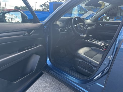 Used 2017 MAZDA CX-5 Touring image 7