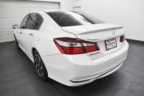 Used 2016 Honda Accord EX image 5
