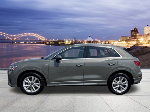 Certified 2025 Audi Q3 2.0T Premium w/ Convenience Package image 2