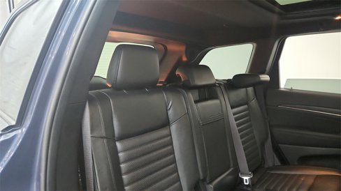 Used 2019 Jeep Grand Cherokee Limited X image 12