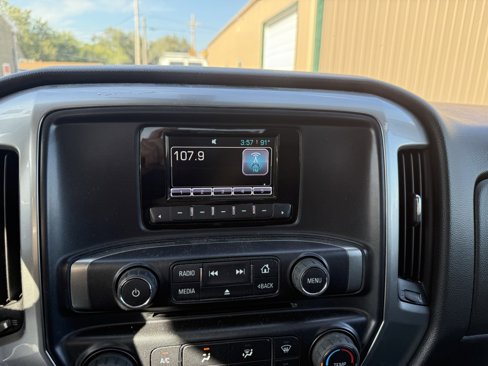Used 2015 Chevrolet Silverado 1500 LT image 10