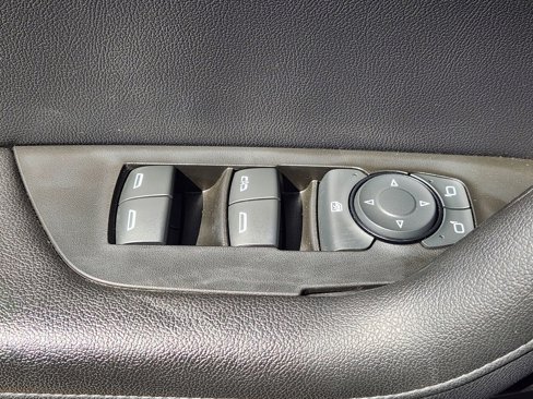 Used 2019 Chevrolet Blazer LT image 27