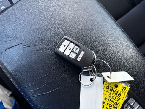 Used 2018 Honda Accord EX image 27