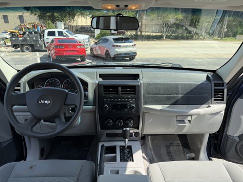 Used 2008 Jeep Liberty Sport image 16