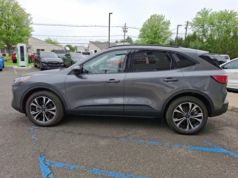 Certified 2022 Ford Escape SEL w/ SEL Stealth AWD Package image 4