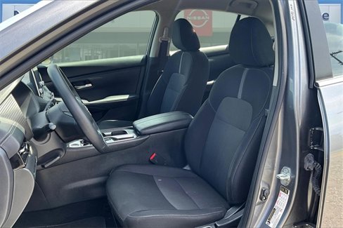 Used 2024 Nissan Sentra SV image 18