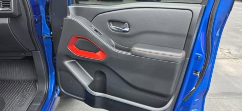 Used 2024 Nissan Frontier PRO-4X w/ Technology Package image 15