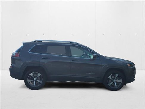 Used 2019 Jeep Cherokee Limited image 4