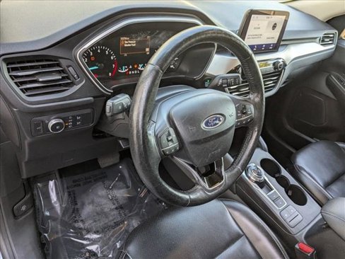 Used 2020 Ford Escape SEL image 19