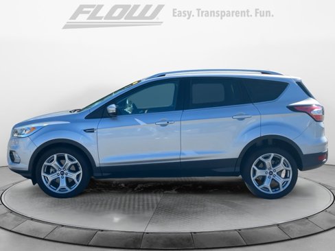 Used 2017 Ford Escape Titanium image 5