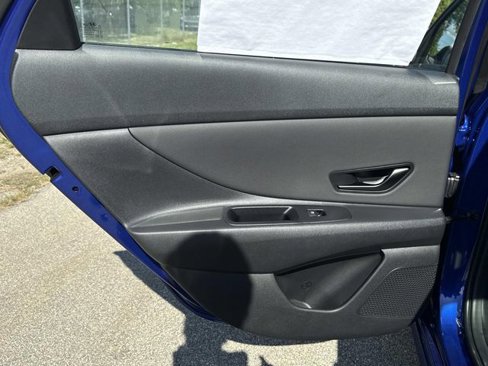 New 2025 Hyundai Elantra Sport image 11