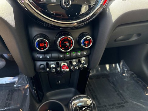 Certified 2023 MINI Cooper S image 14