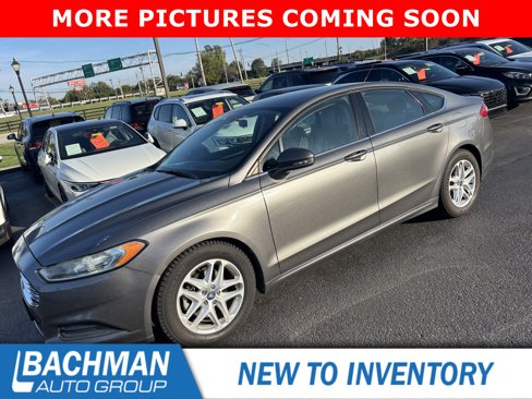 Used 2013 Ford Fusion SE image 3