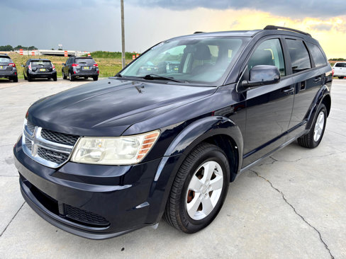 Used 2011 Dodge Journey Mainstreet w/ Sound Group image 8