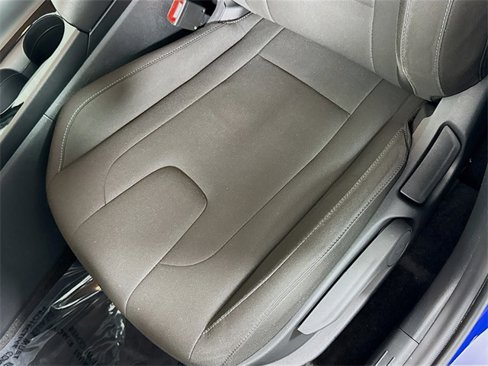Used 2023 Hyundai Elantra SEL w/ Convenience Package image 21