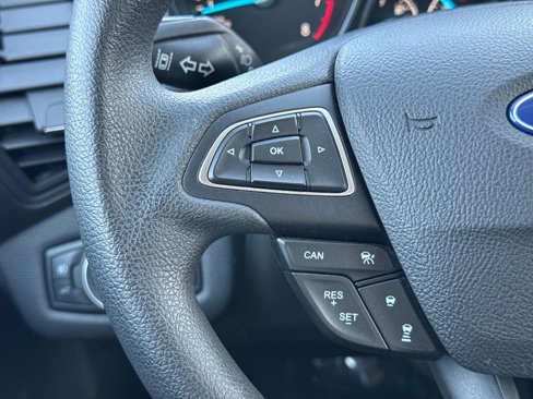 Used 2019 Ford Escape SE image 11
