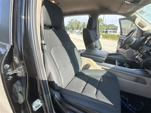 Used 2019 RAM 1500 Big Horn image 26