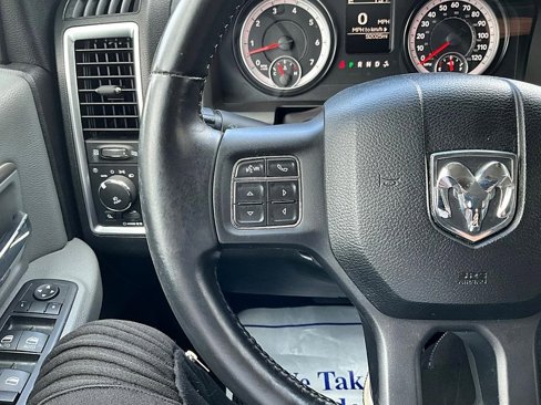 Used 2015 RAM 1500 SLT image 20