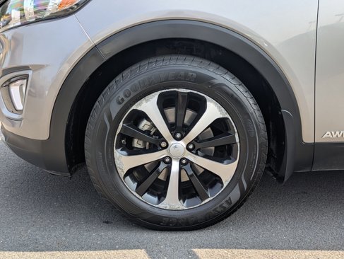 Used 2016 Kia Sorento EX image 8