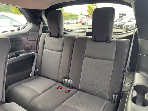 Used 2020 Nissan Pathfinder SV image 23