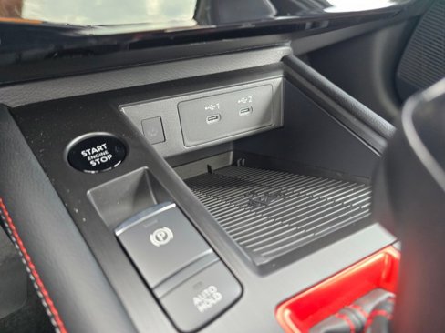 New 2025 Nissan Kicks SR w/ SR Premium Package image 32