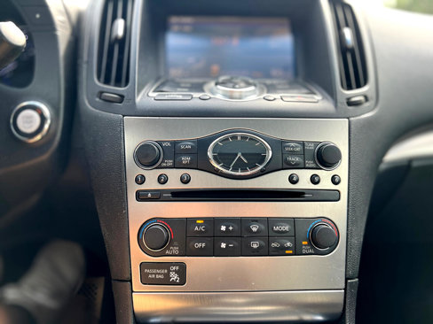 Used 2012 INFINITI G37 x image 24