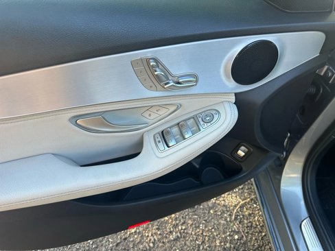 Used 2016 Mercedes-Benz C 300 Sedan image 29