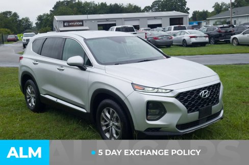 Used 2019 Hyundai Santa Fe SE image 4