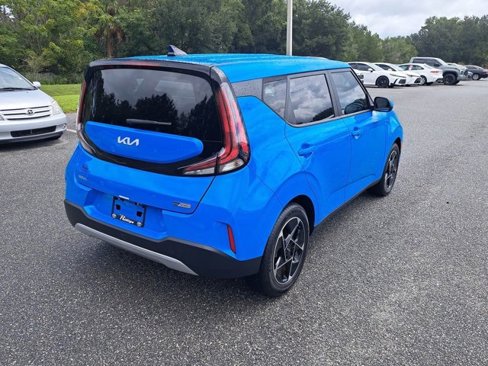 Used 2024 Kia Soul EX image 4
