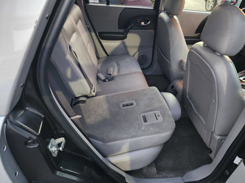 Used 2005 Saturn Vue AWD V6 w/ Comfort Pkg image 16