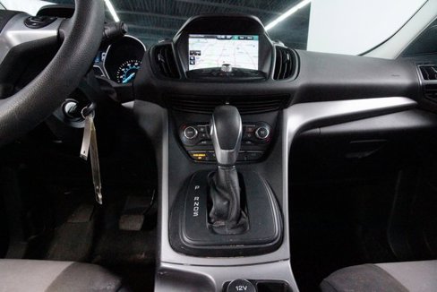 Used 2015 Ford Escape SE w/ SE Chrome Package image 11