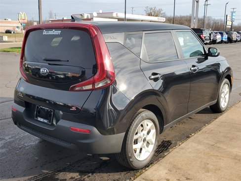 Used 2021 Kia Soul S image 4