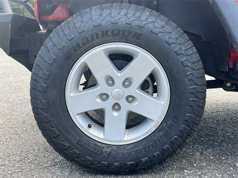 Used 2015 Jeep Wrangler Sport image 10