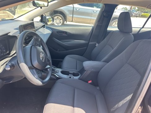 Used 2023 Toyota Corolla LE image 8