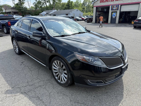 Used 2015 Lincoln MKS AWD w/ Equipment Group 101A image 5
