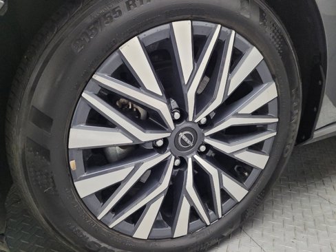 Used 2024 Nissan Altima 2.5 SV image 31