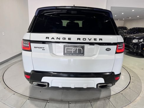 Used 2020 Land Rover Range Rover Sport HSE image 13