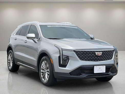 Certified 2025 Cadillac XT4 Premium Luxury image 1