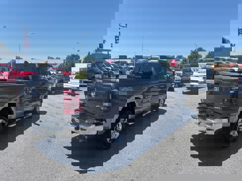 Used 2020 RAM 1500 Laramie w/ Off Road Group image 6