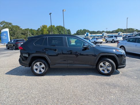 Used 2023 Toyota RAV4 XLE image 6