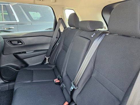 New 2025 Nissan Rogue S image 21