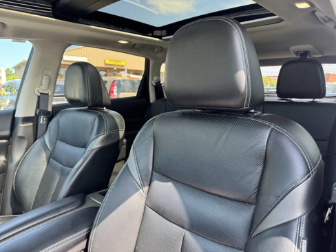 Used 2015 Nissan Murano SL w/ SL Technology Package image 13