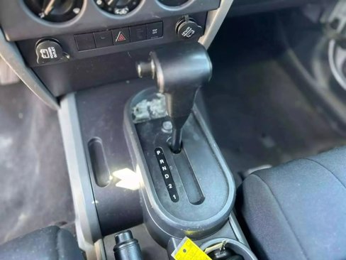 Used 2007 Jeep Wrangler Unlimited Sahara image 16