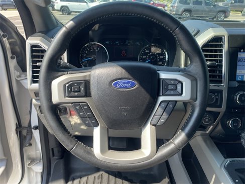 Used 2017 Ford F150 Lariat image 14