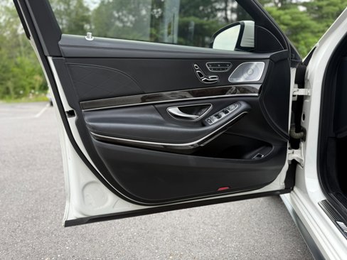 Used 2015 Mercedes-Benz S 63 AMG 4MATIC Sedan image 7